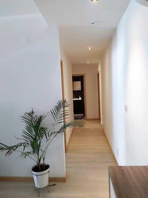 Family Friendly 3 Bedroom Apt, Ideally Located In Apartment Lagos